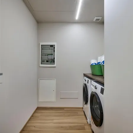 Monolocale 1 - Via Sassi, Apartment Lecco